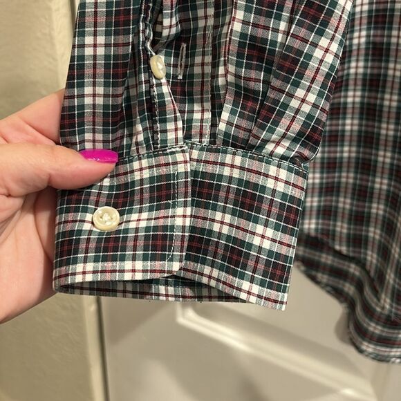 Ralph Lauren Classic Fit Performance Button Down, Size Large - Picture 3 of 7